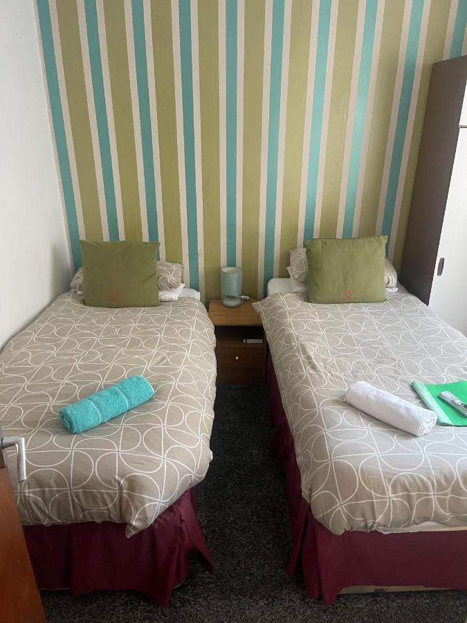 Uk Travel & Hospitality Ltd Ta Canberra Hotel Blackpool Dış mekan fotoğraf
