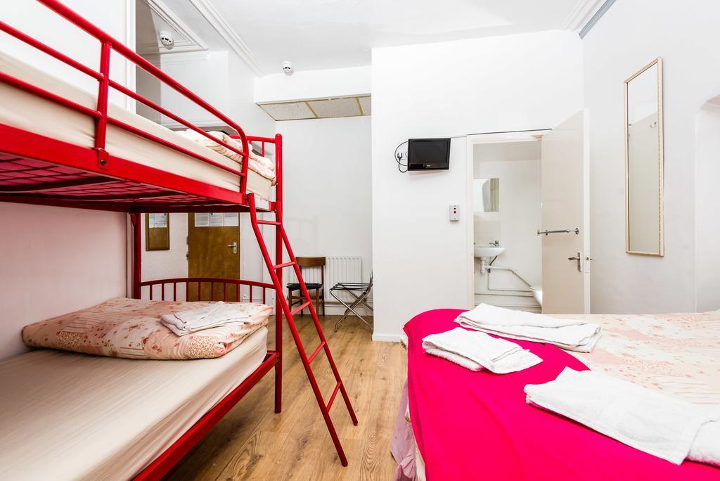 Uk Travel & Hospitality Ltd Ta Canberra Hotel Blackpool Dış mekan fotoğraf
