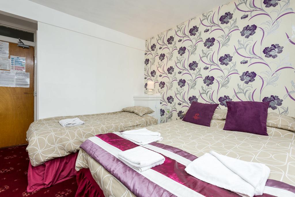Uk Travel & Hospitality Ltd Ta Canberra Hotel Blackpool Dış mekan fotoğraf