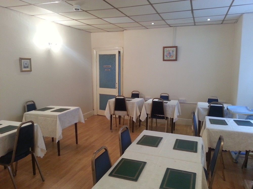 Uk Travel & Hospitality Ltd Ta Canberra Hotel Blackpool Dış mekan fotoğraf