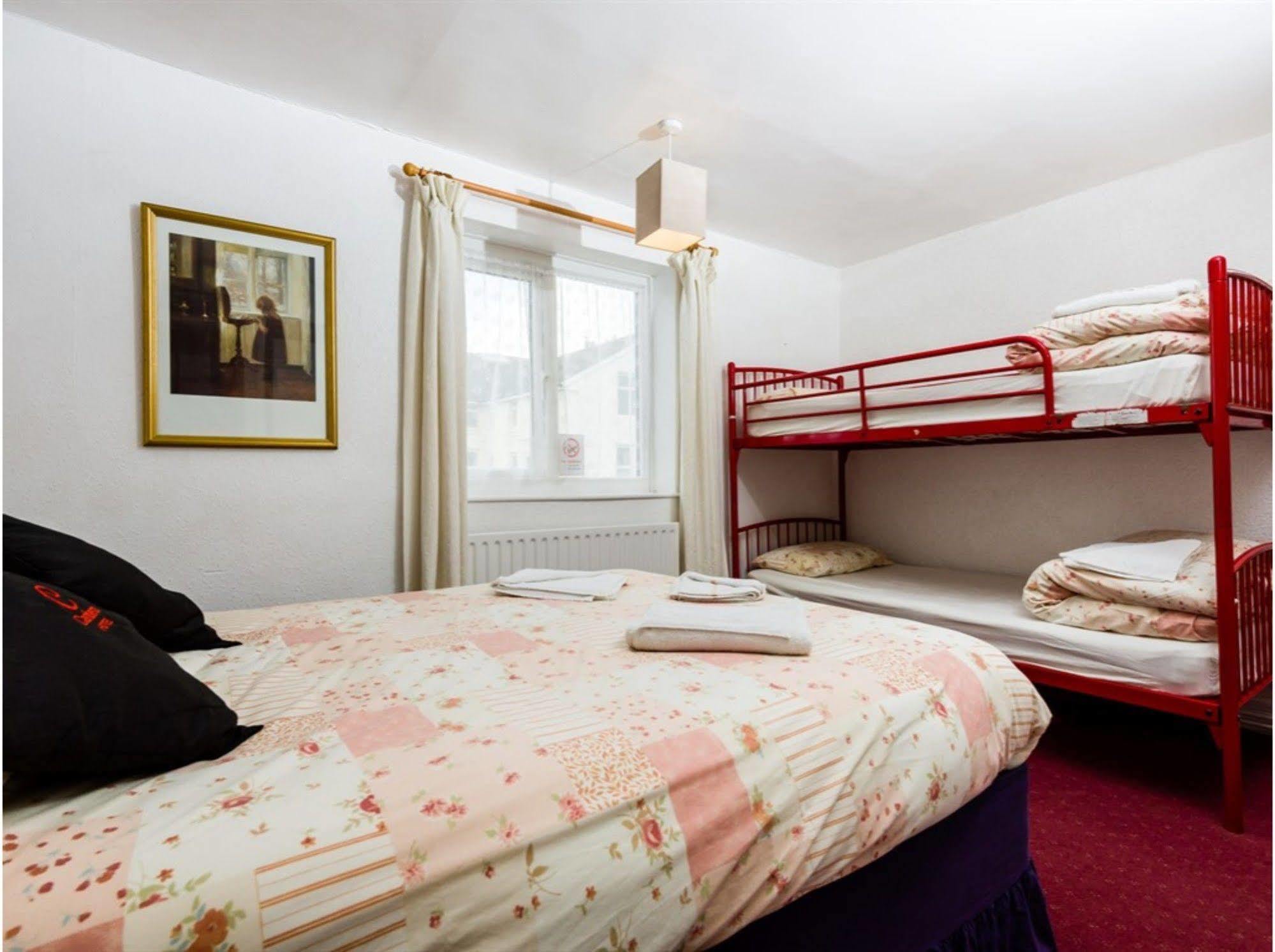 Uk Travel & Hospitality Ltd Ta Canberra Hotel Blackpool Dış mekan fotoğraf